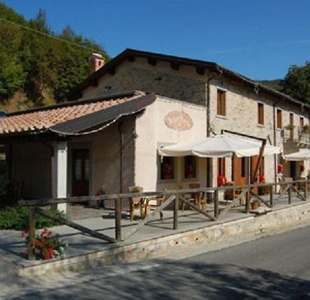 Spino Fiorito Stay Casola in Lunigiana Extérieur photo