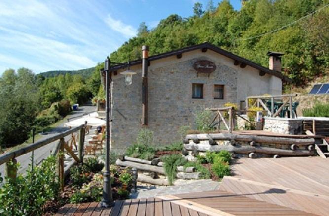 Spino Fiorito Stay Casola in Lunigiana Extérieur photo